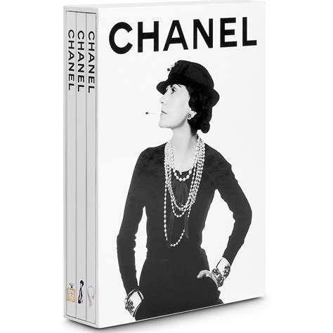 chanel histoire vogue